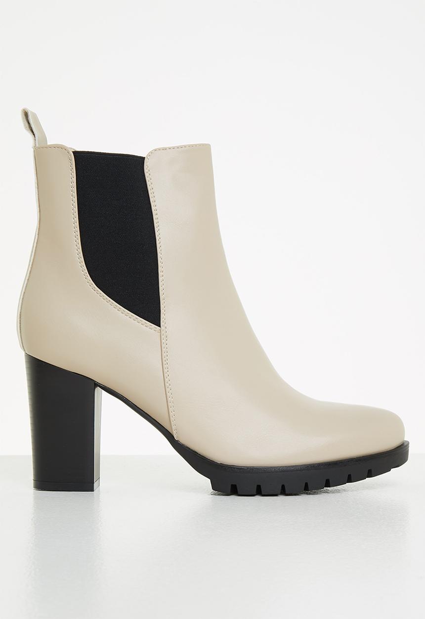 Superbalist - Lisa chelsea boot - natural