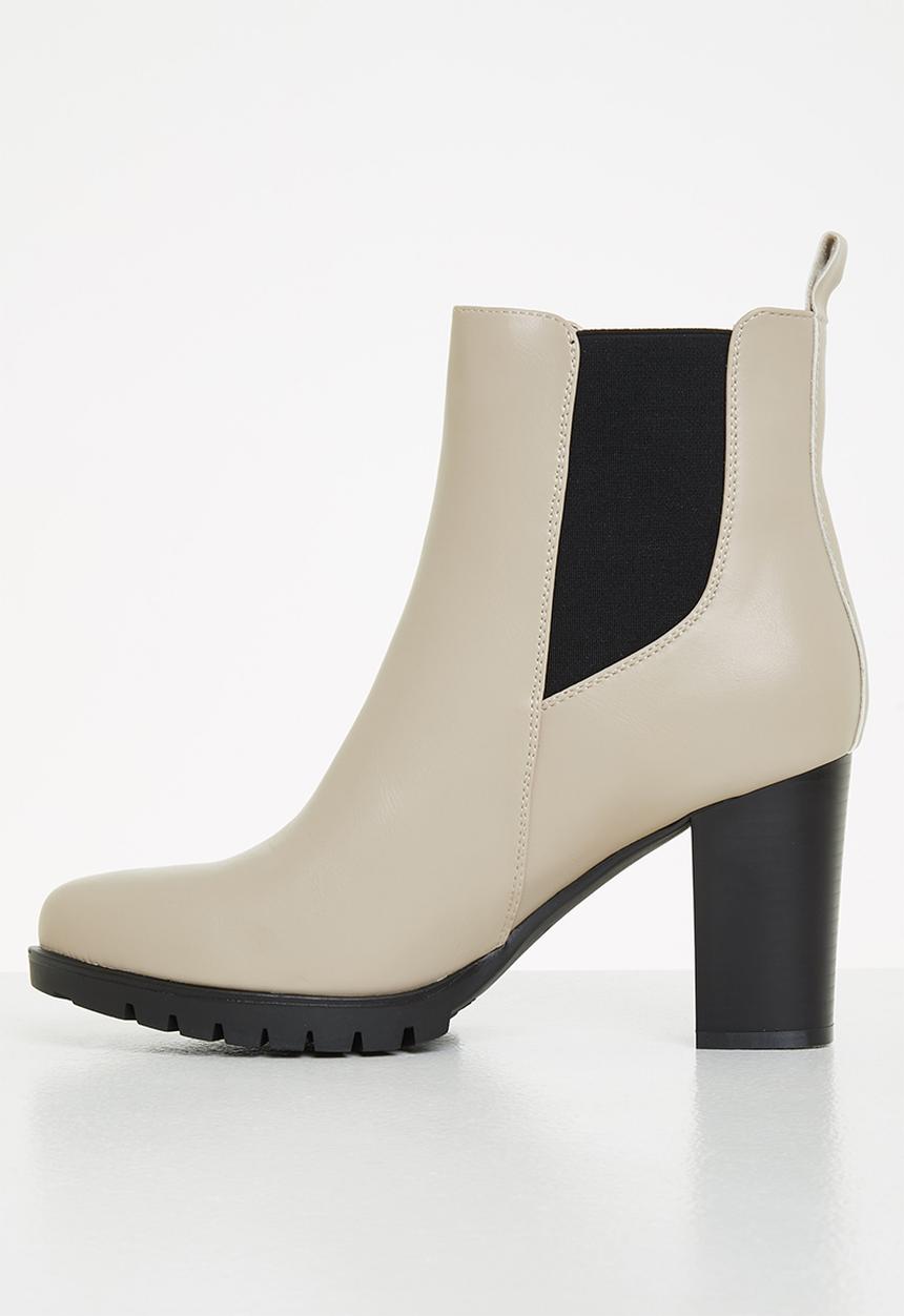 Superbalist - Lisa chelsea boot - natural