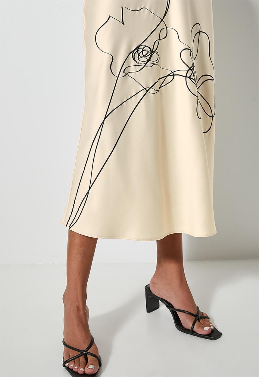 VELVET - Satin skirt with large placement print - sand