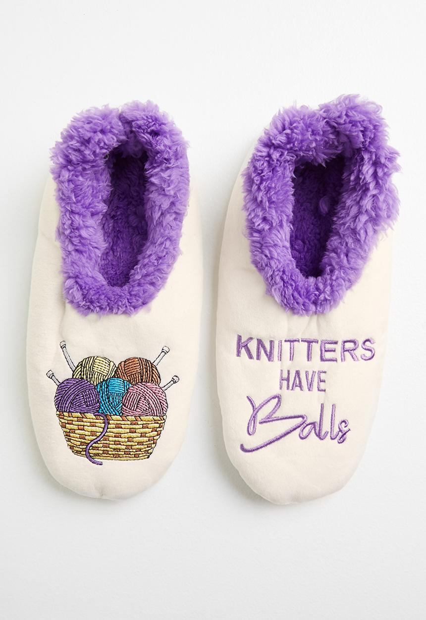 snoozies!® - Knitters have balls slipper - stone & purple