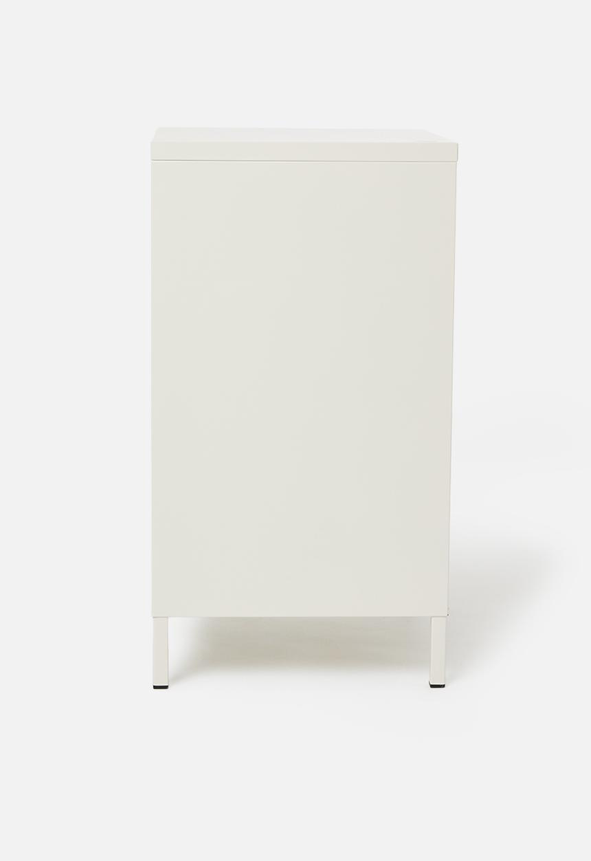 Popstrukt - Bon bon side table - soft white