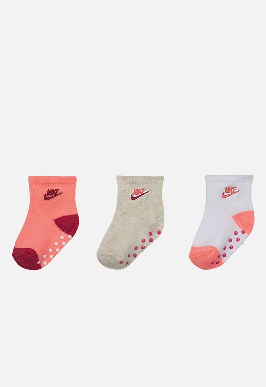Nike - Girls 3 pack gripper socks - multi