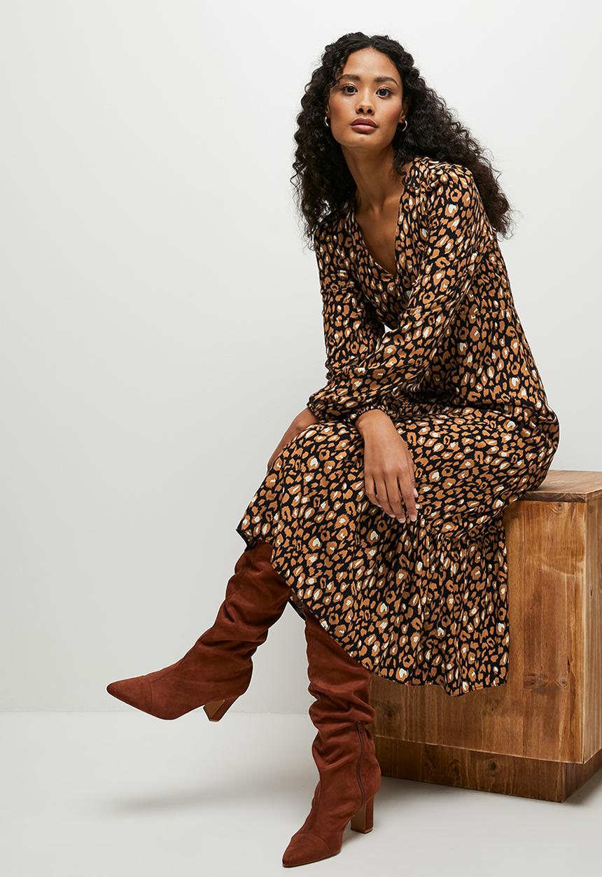 MILLA - Empire line fit and flare midi dress - brown & black