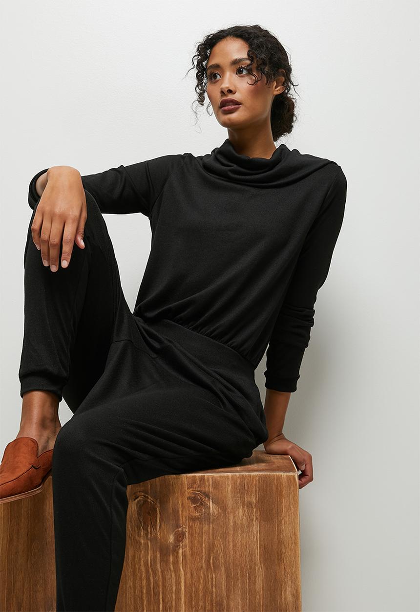 edit - Funnel neck warm handle jumpsuit - black