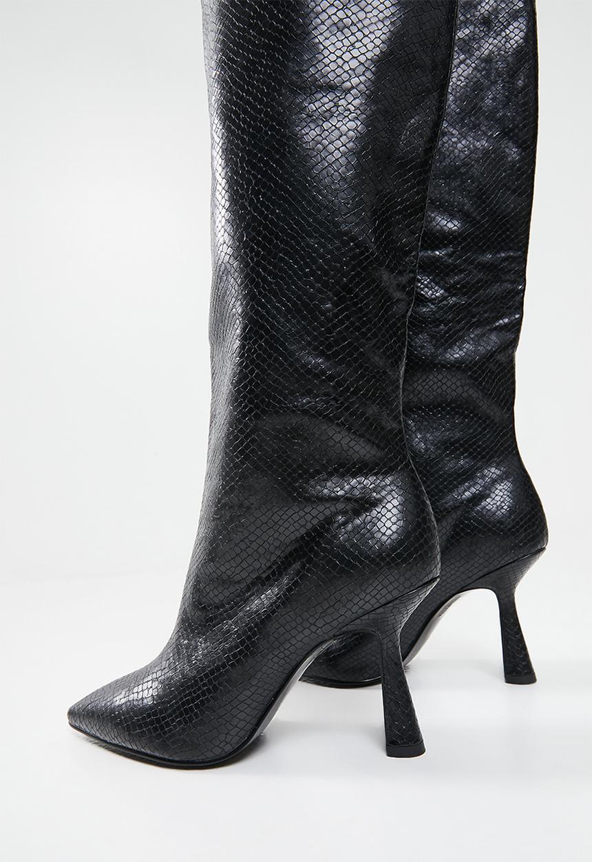 Public Desire - Delilah knee high pointed toe boot - black snake