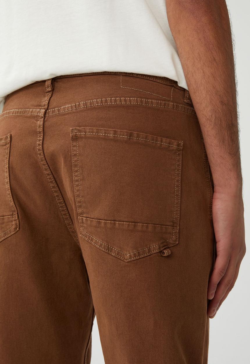 Cotton On - Relaxed tapered jean - washed clay
