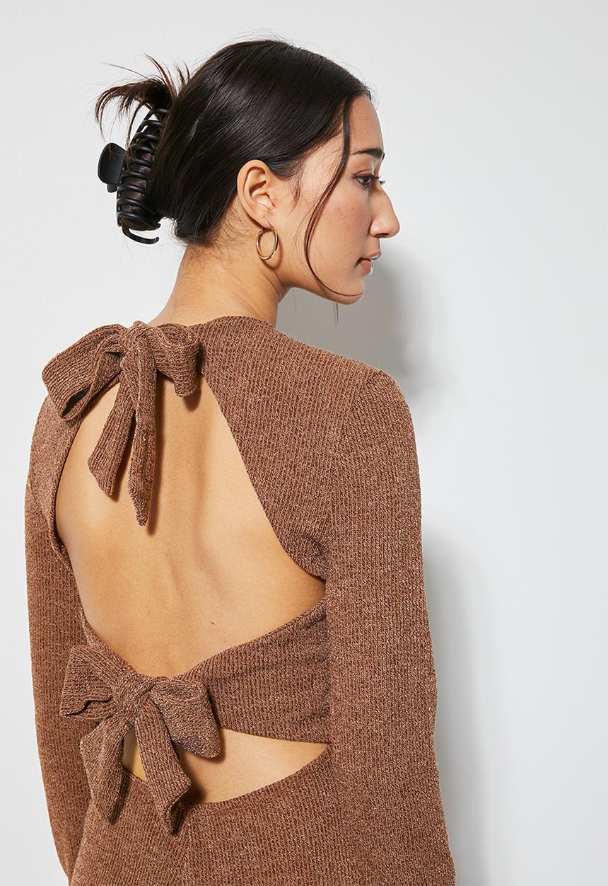VELVET - Soft touch rib column maxi with back detail - choc