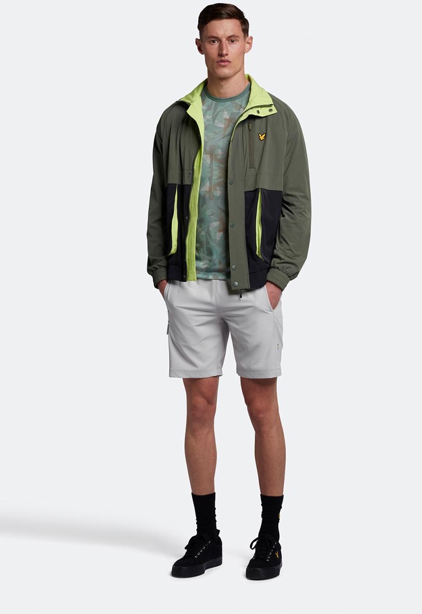 Lyle & Scott - Hiker tee - cactus green print