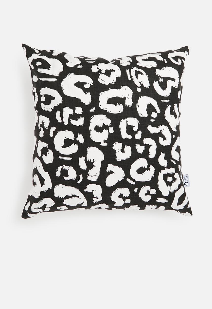 Sixth Floor - Wild & free cushion cover - black & cream