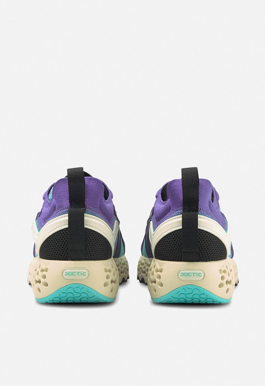 PUMA - Calibrate restored metric - ivory glow-prism violet
