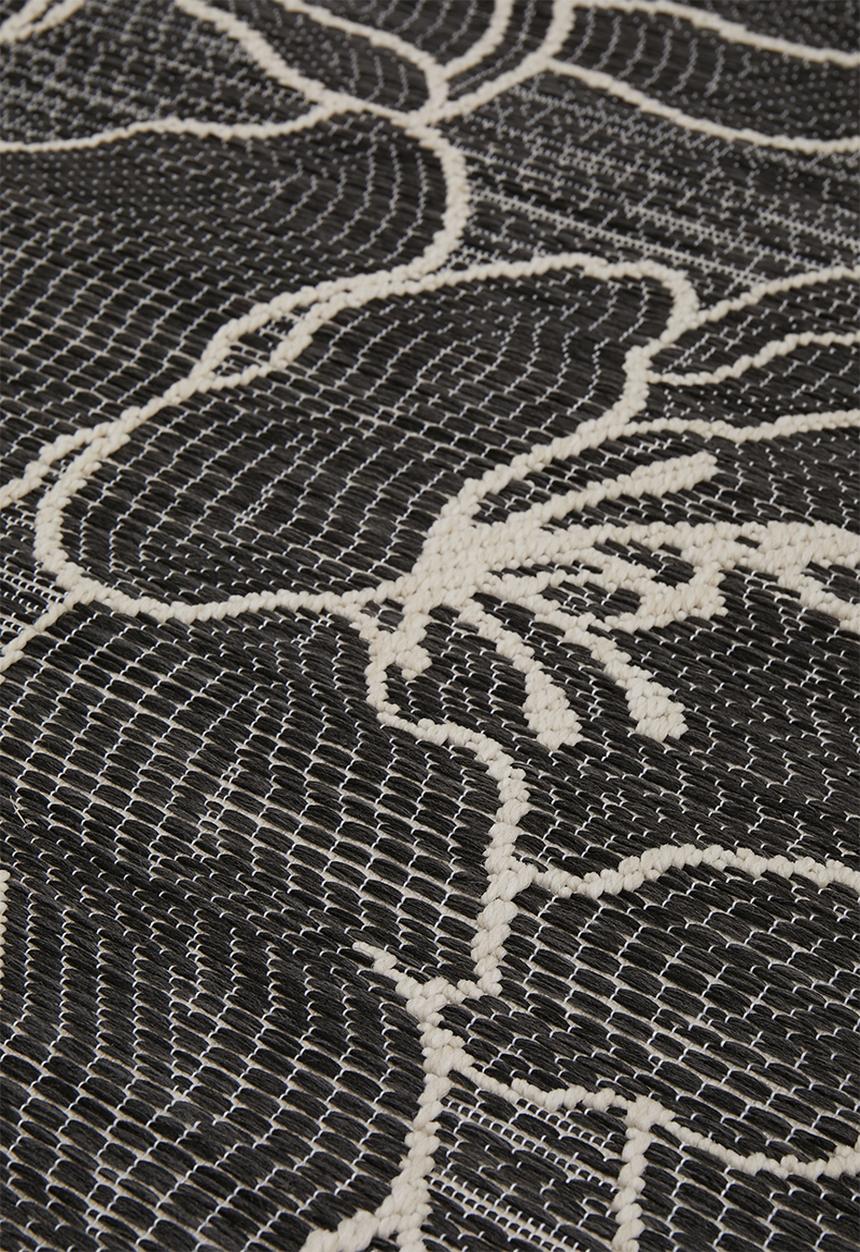 Fotakis - Lineo outdoor floral rug - black