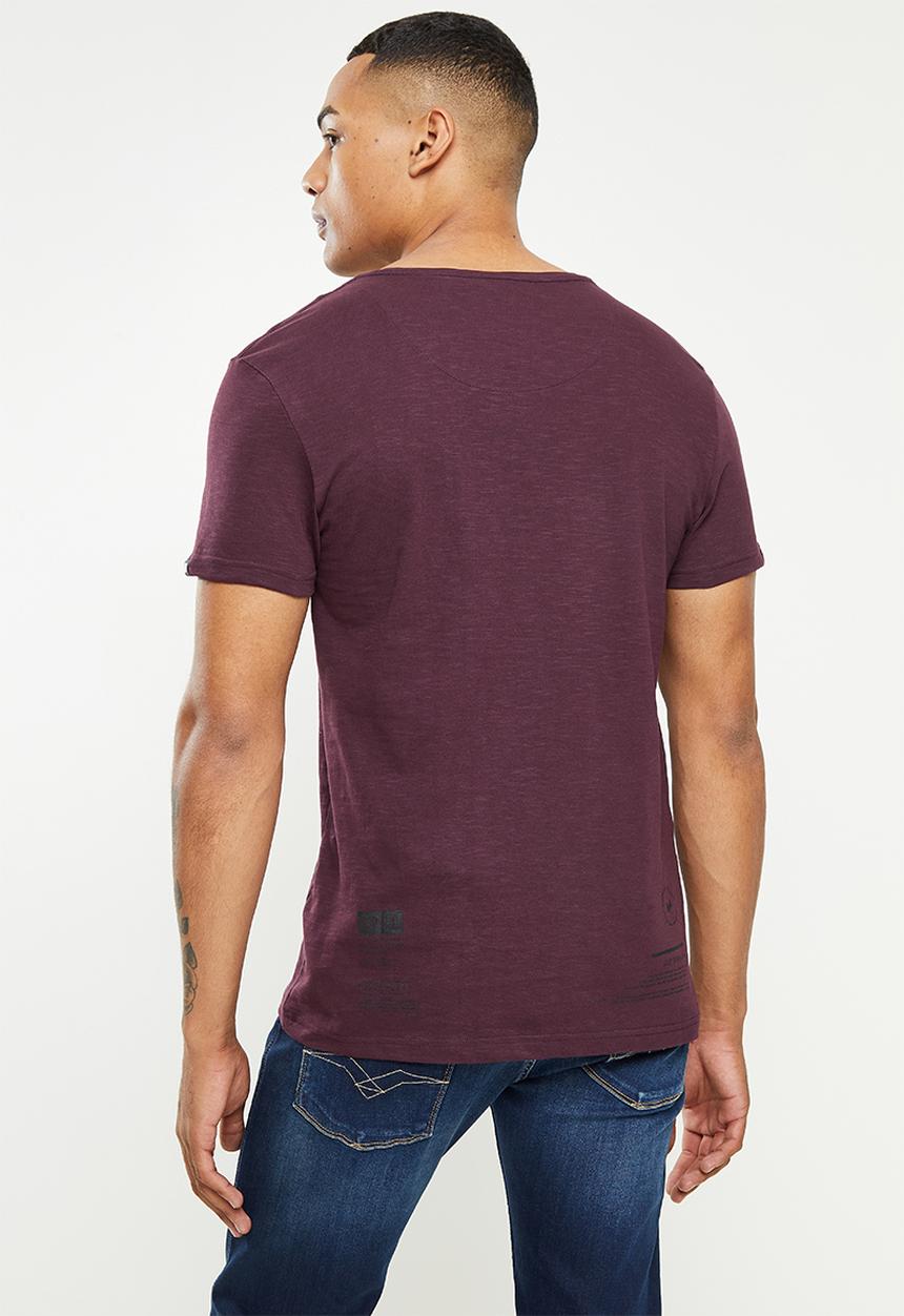 S.P.C.C - Everett regular fit straight hem tee  - damson