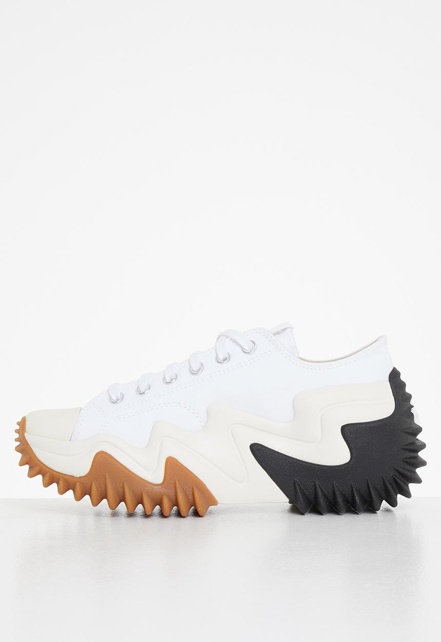 Converse - Run Star Motion