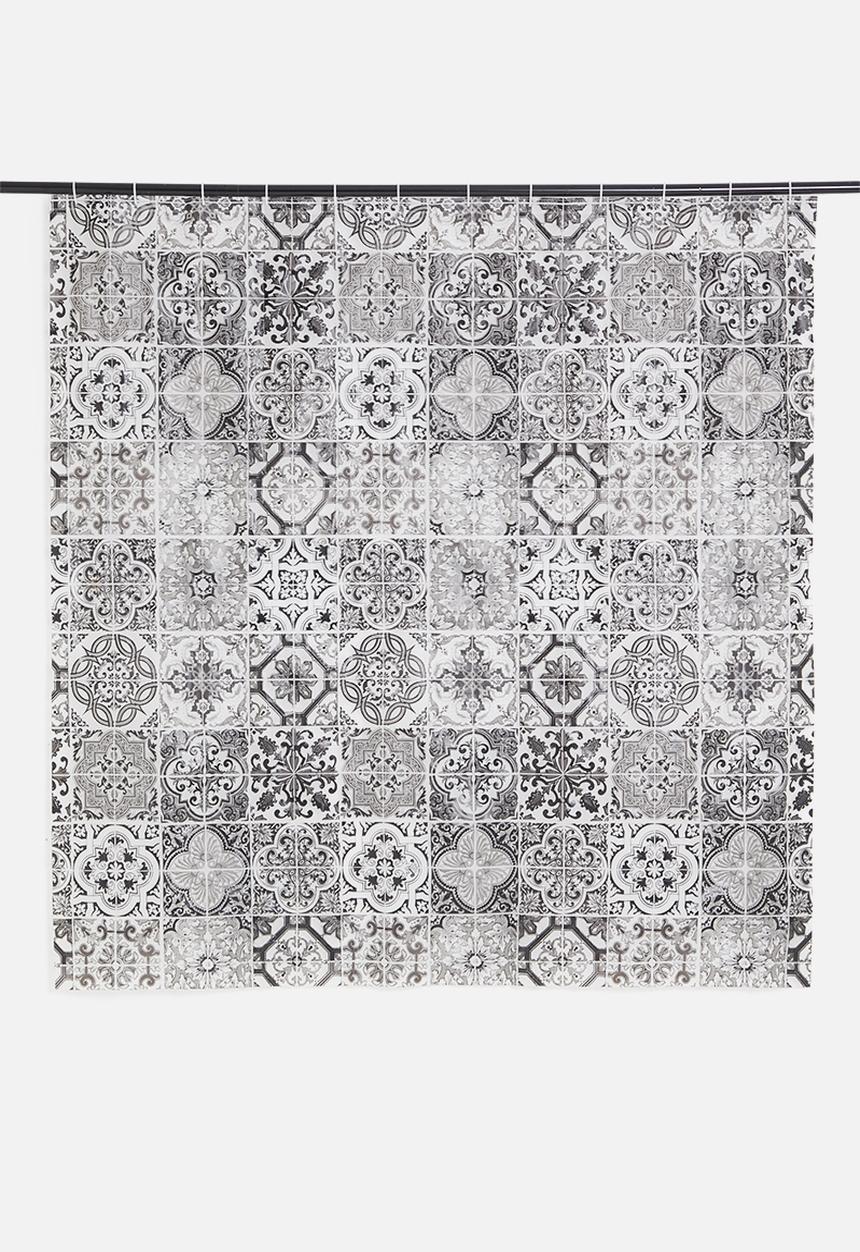 Bathroom Solutions - Shower curtain morocco - black