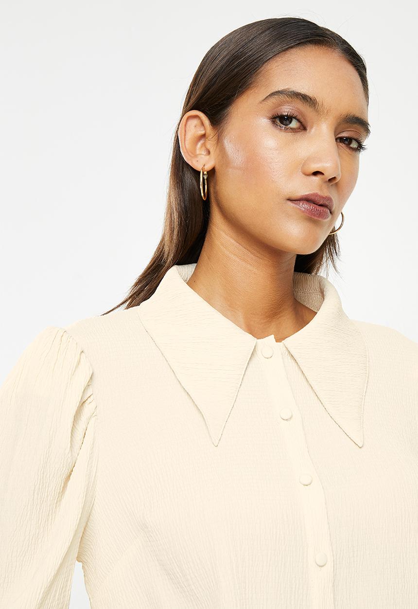 Glamorous - Textured puff sleeve shirt - cream