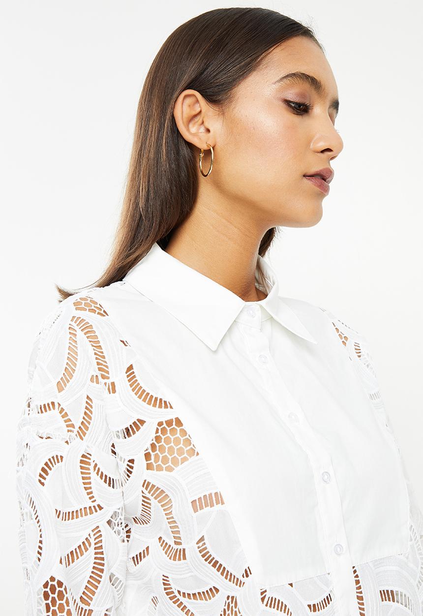 Glamorous - White burn out print shirt - white 