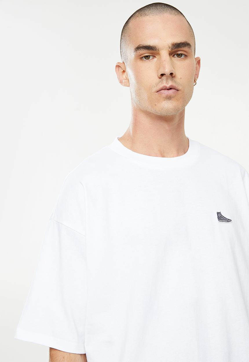 Converse - Chuck taylor sneaker patch graphic tee - white