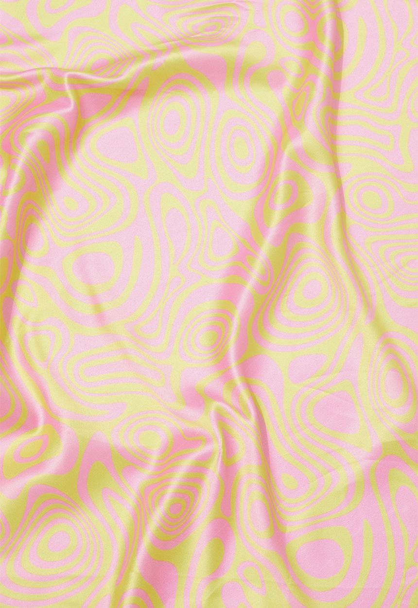 Rubi - Versatile scarf - green & pink camilla wave