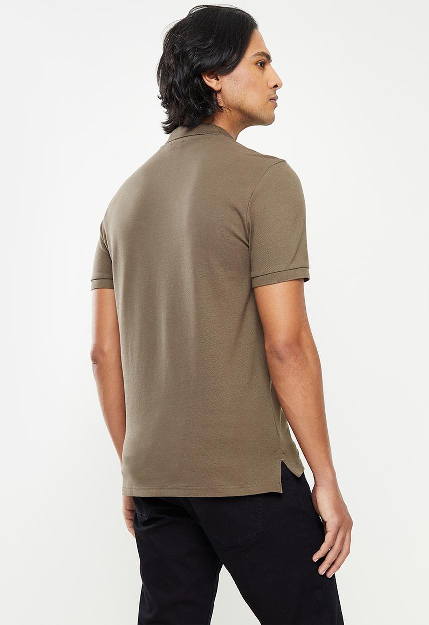 POLO - Mens plain pique short sleeve golfer - dark taupe