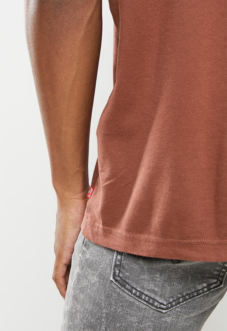 Levi’s® - Ss relaxed fit tee poster logo chest - cinnamon stick