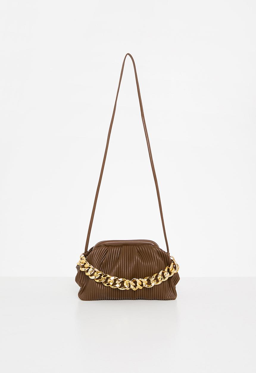 SISSY BOY - Pleated chain bag - choc