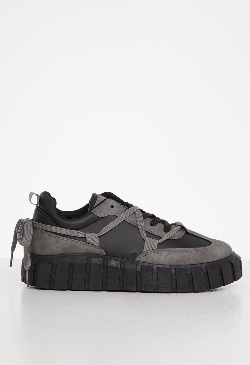 Tom Tom - Chunky sole sneaker - black & charcoal