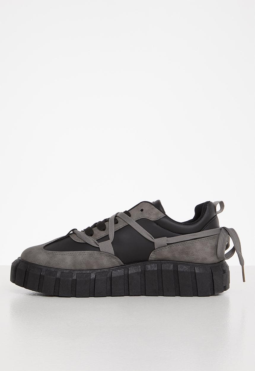 Tom Tom - Chunky sole sneaker - black & charcoal