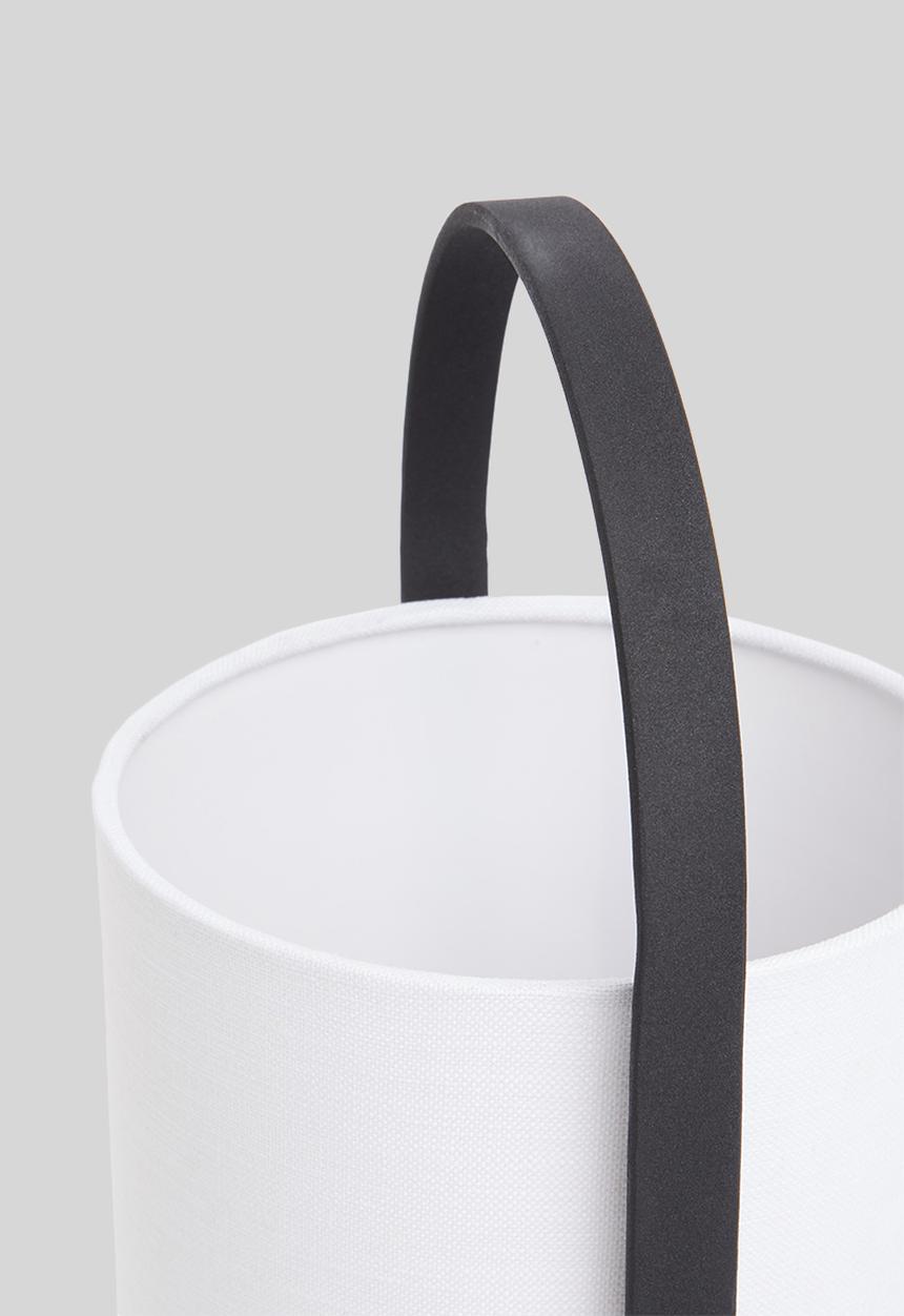 Sixth Floor - Axel table lamp - black & white