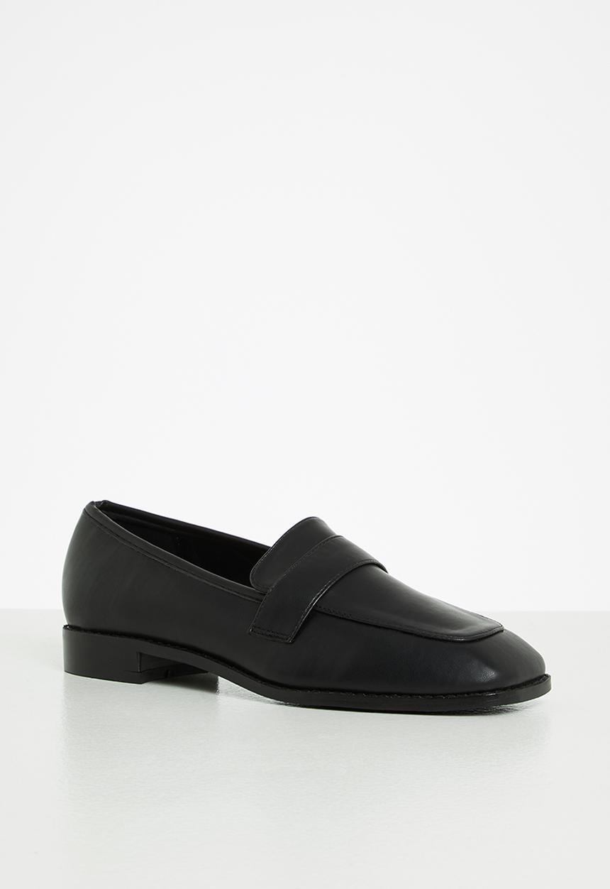 edit - Mackenzie loafer - black