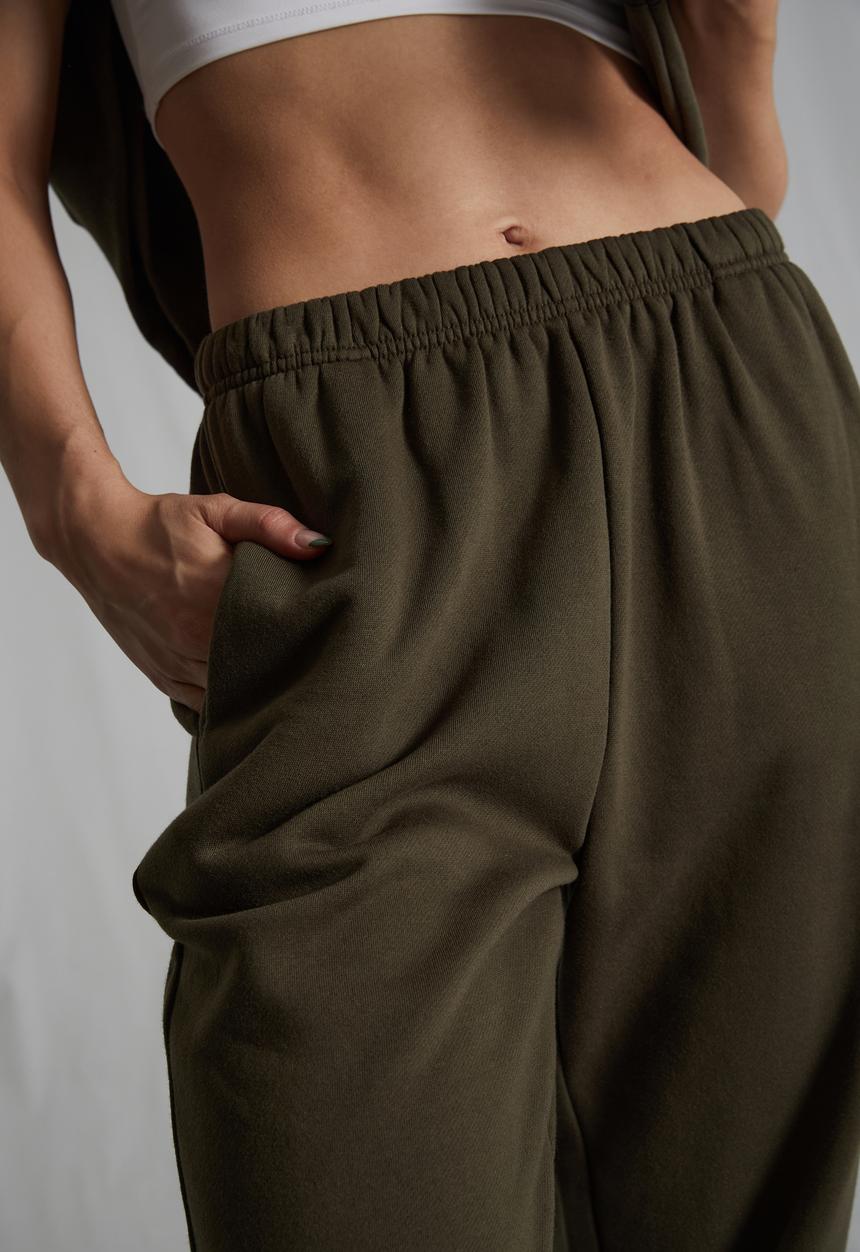 Factorie - Super slouchy trackpant - olive night