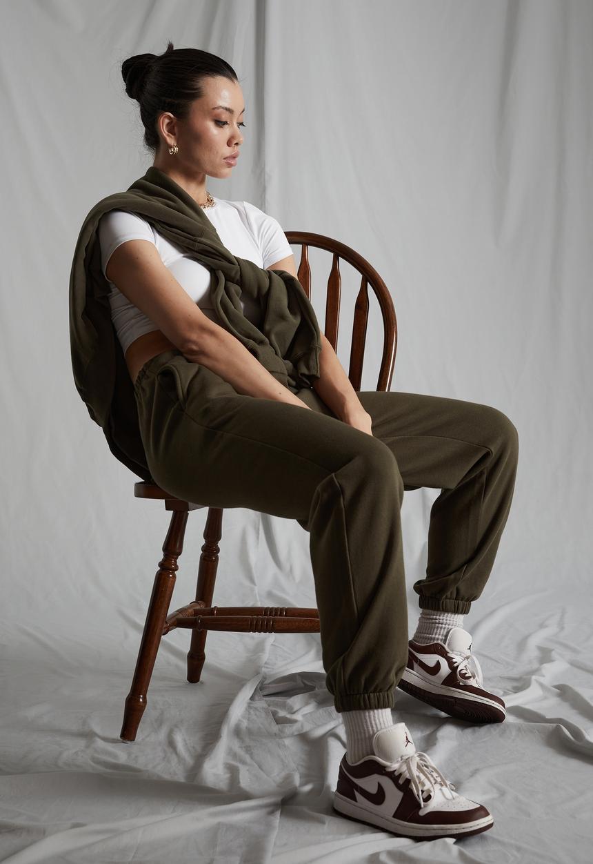 Factorie - Super slouchy trackpant - olive night