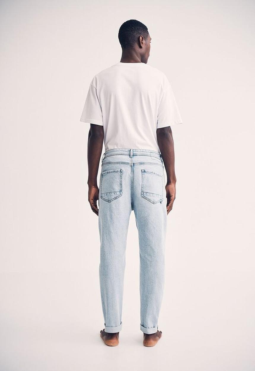 Cotton On - Relaxed tapered jean - roadie blue