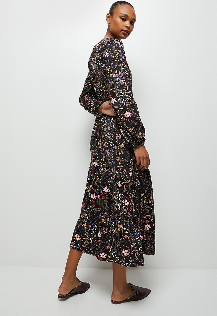 edit - Printed knit tiered midi - ink based ditsy
