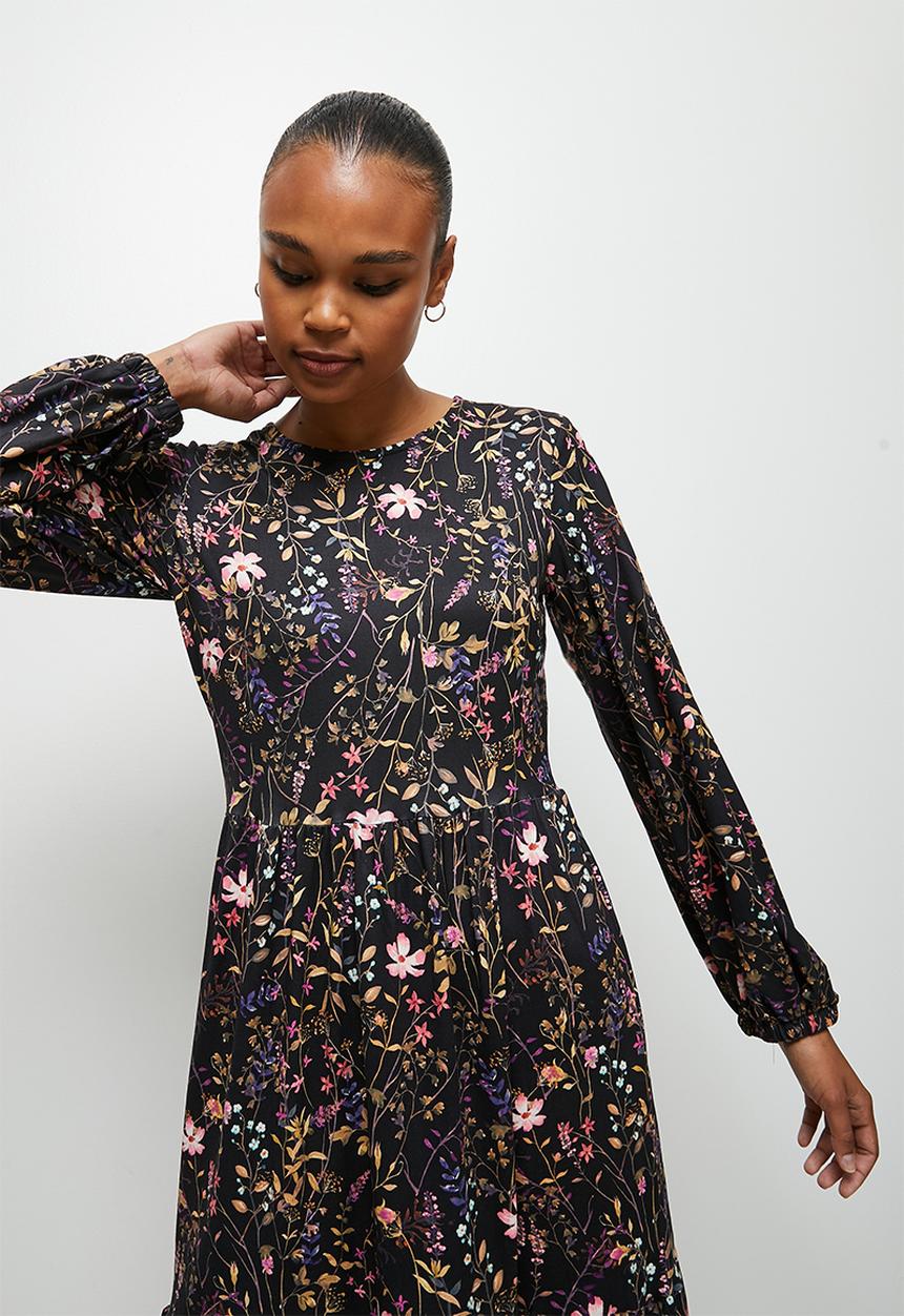 edit - Printed knit tiered midi - ink based ditsy