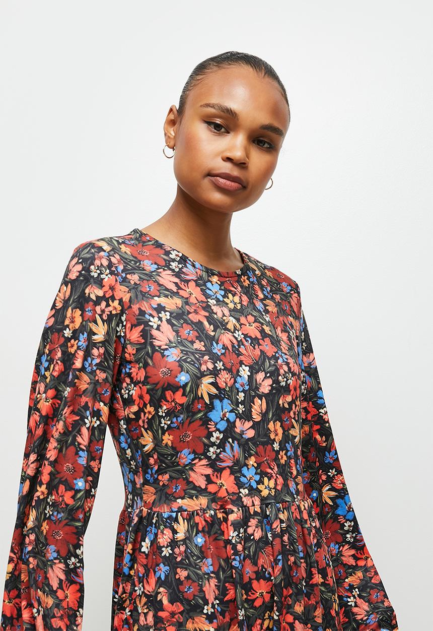 edit - Printed knit tiered midi - soft garden floral