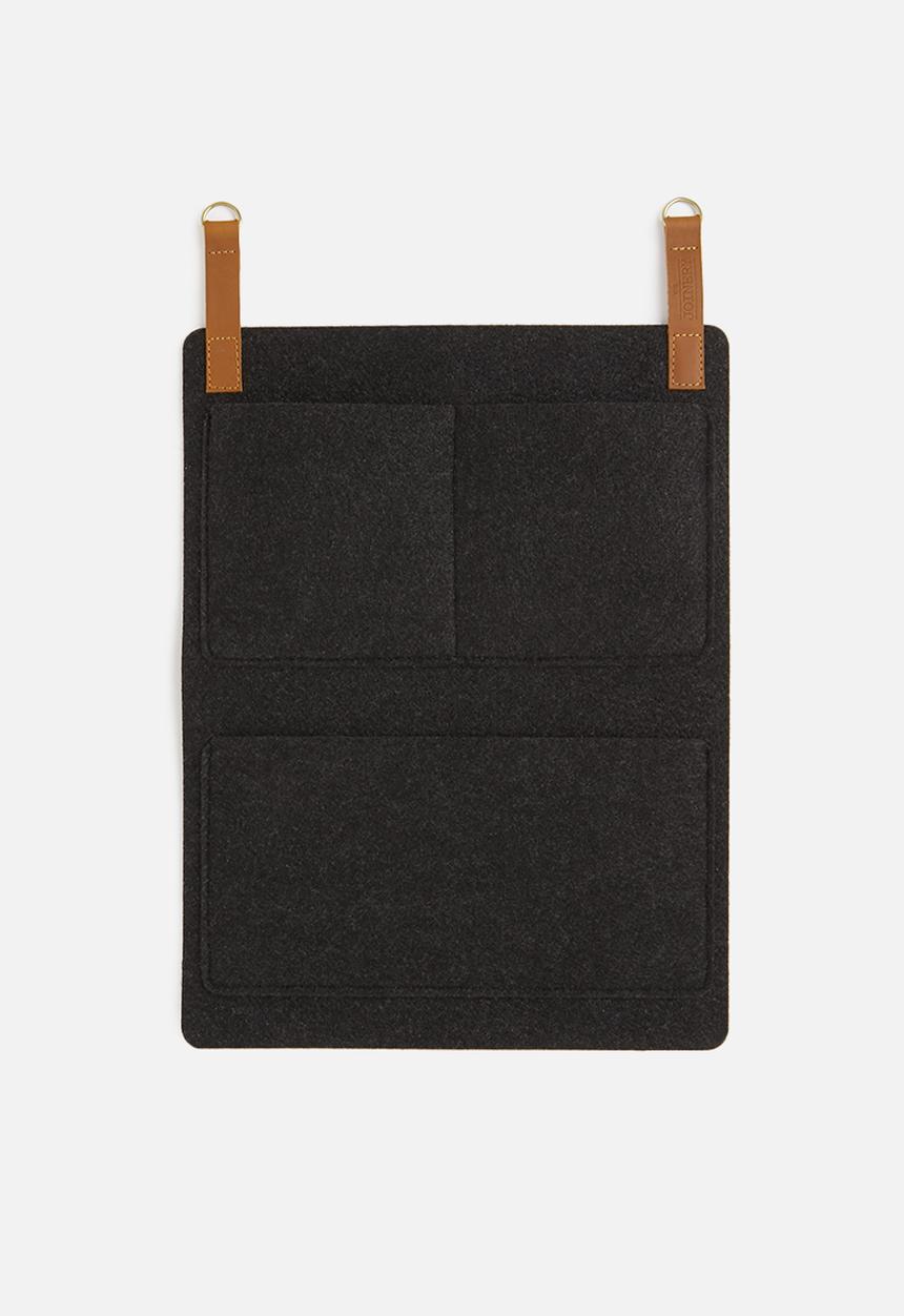 The Joinery - Hanging storage-black felt - natural leather