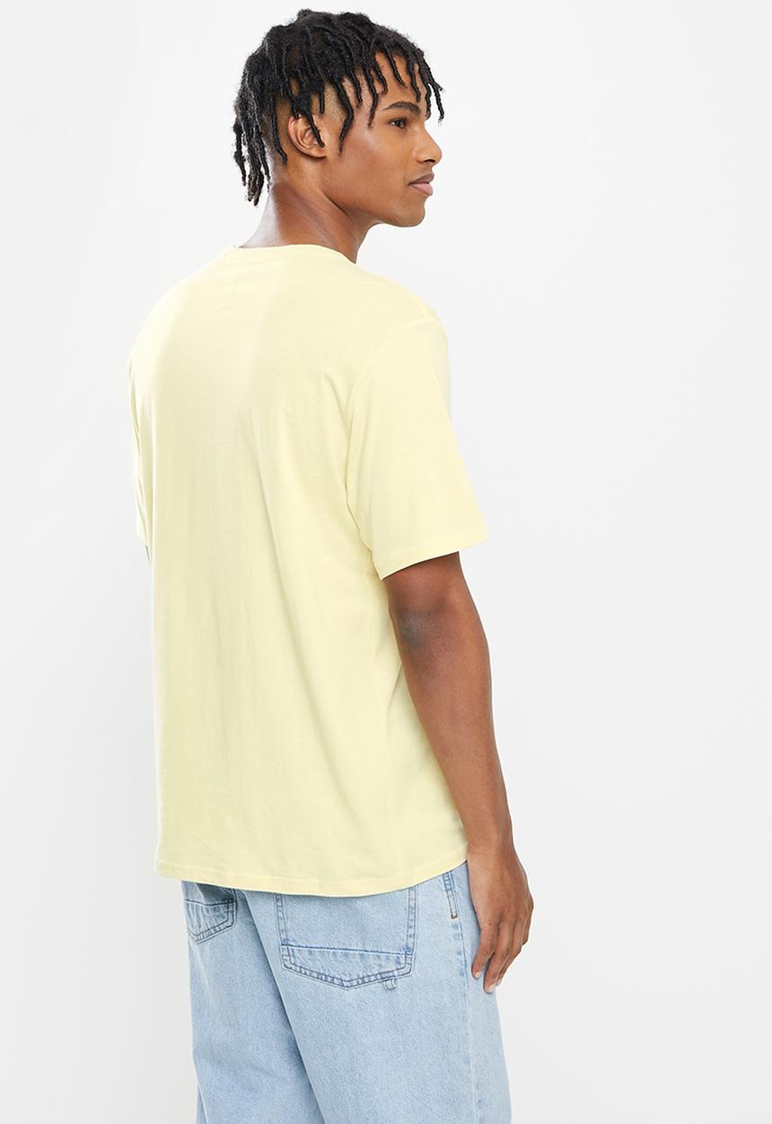 Converse - Tonal chuck patch tee - light yellow