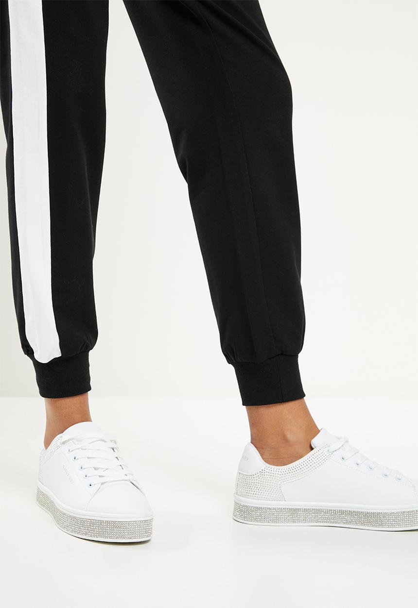 SISSY BOY - Trackpants with bling logo - black & white