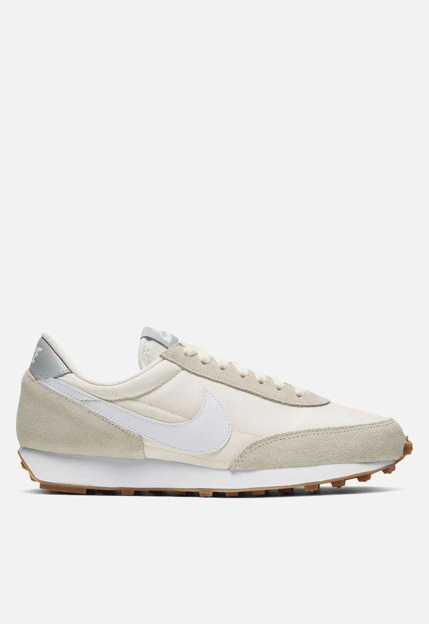 Nike - Daybreak - summit white/white/pale ivory