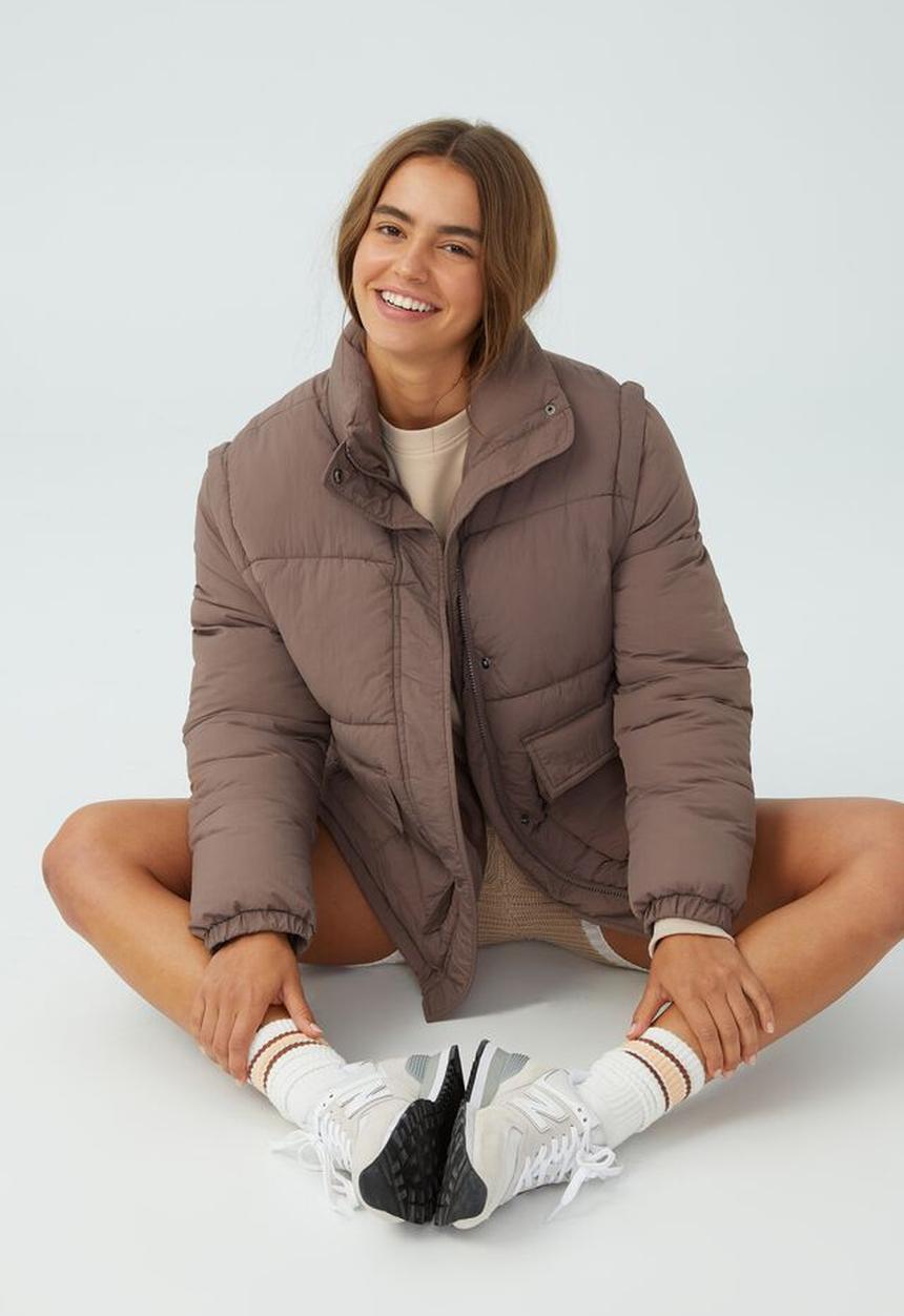 Cotton On - The recycled mother two way puffer jacket - brownie