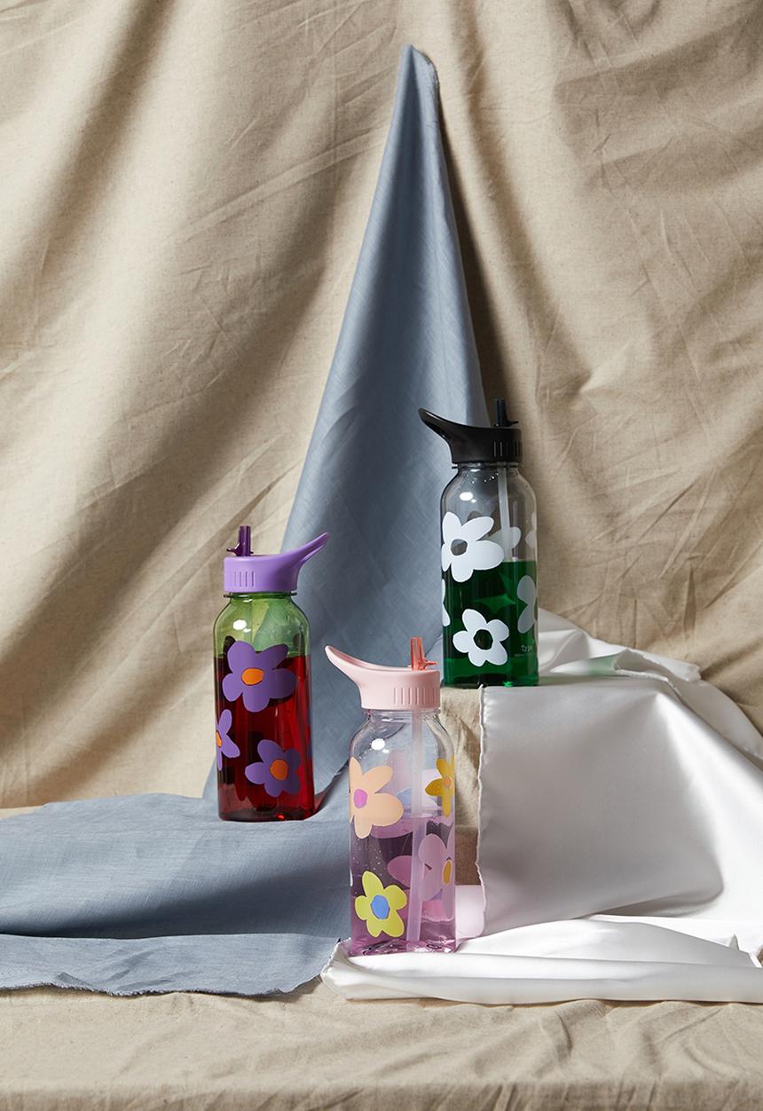 Typo - Drink it up bottle - drawn daisy large multi