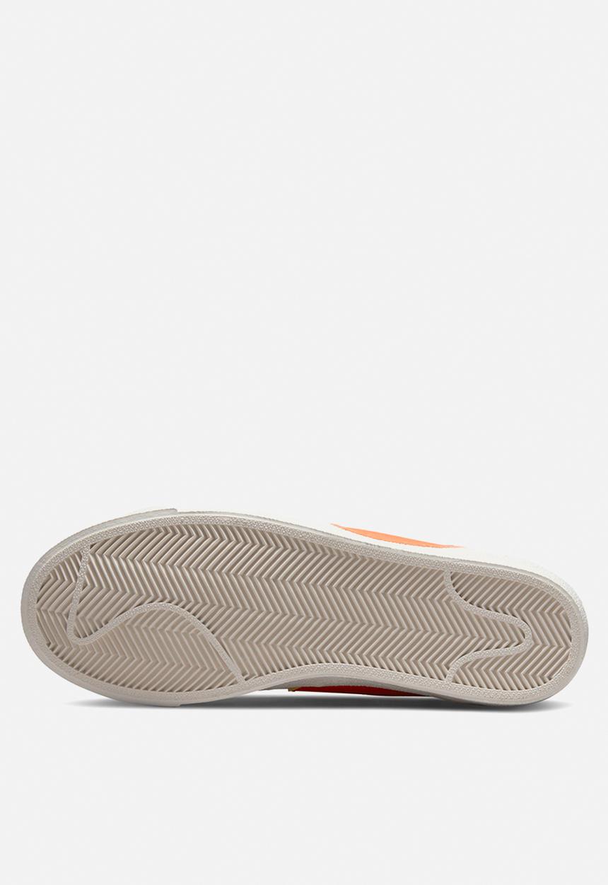 Nike - Blazer low '77 jumbo - sail/rush orange/atomic green