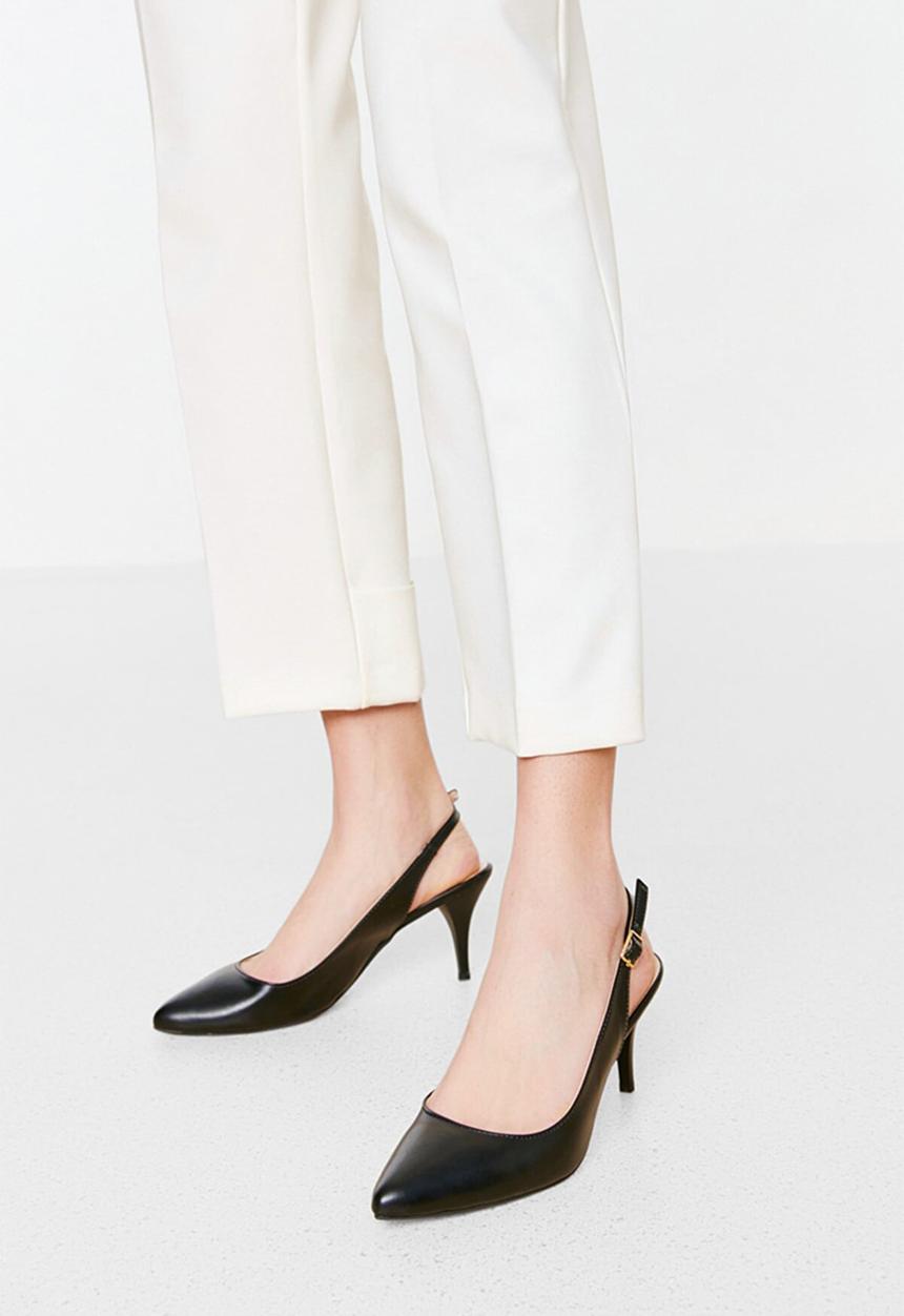 Trendyol - Classic slingback stiletto heel - black