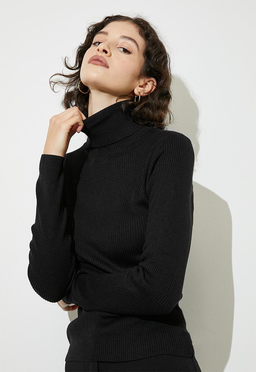 Superbalist - Crop turtle neck - black