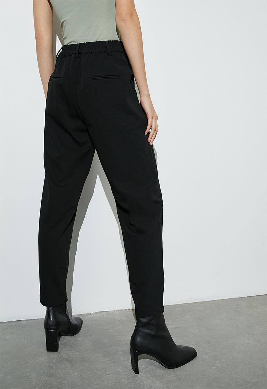Superbalist - Tapered trouser - black