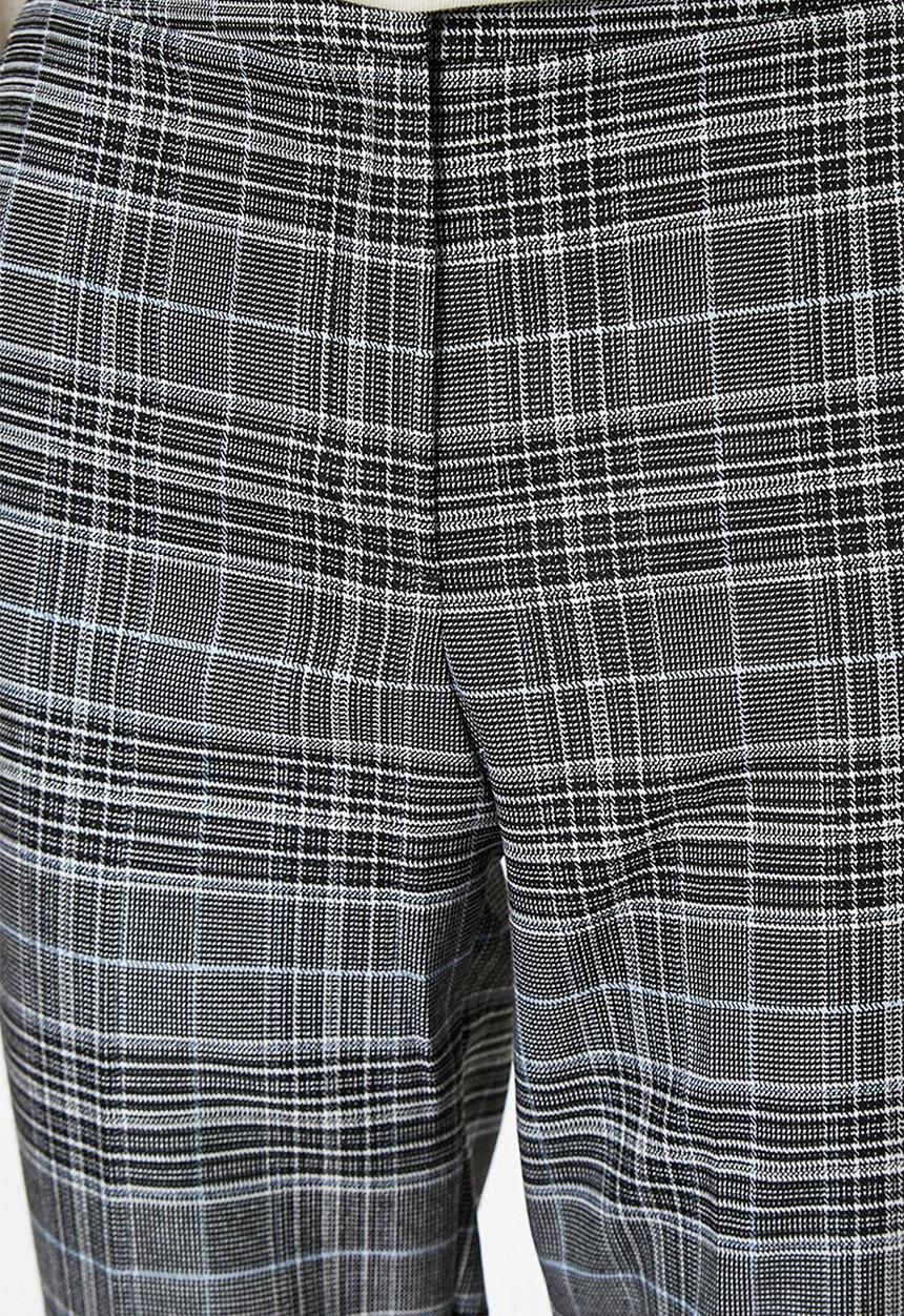 Koton - Medium rise check trousers - black check
