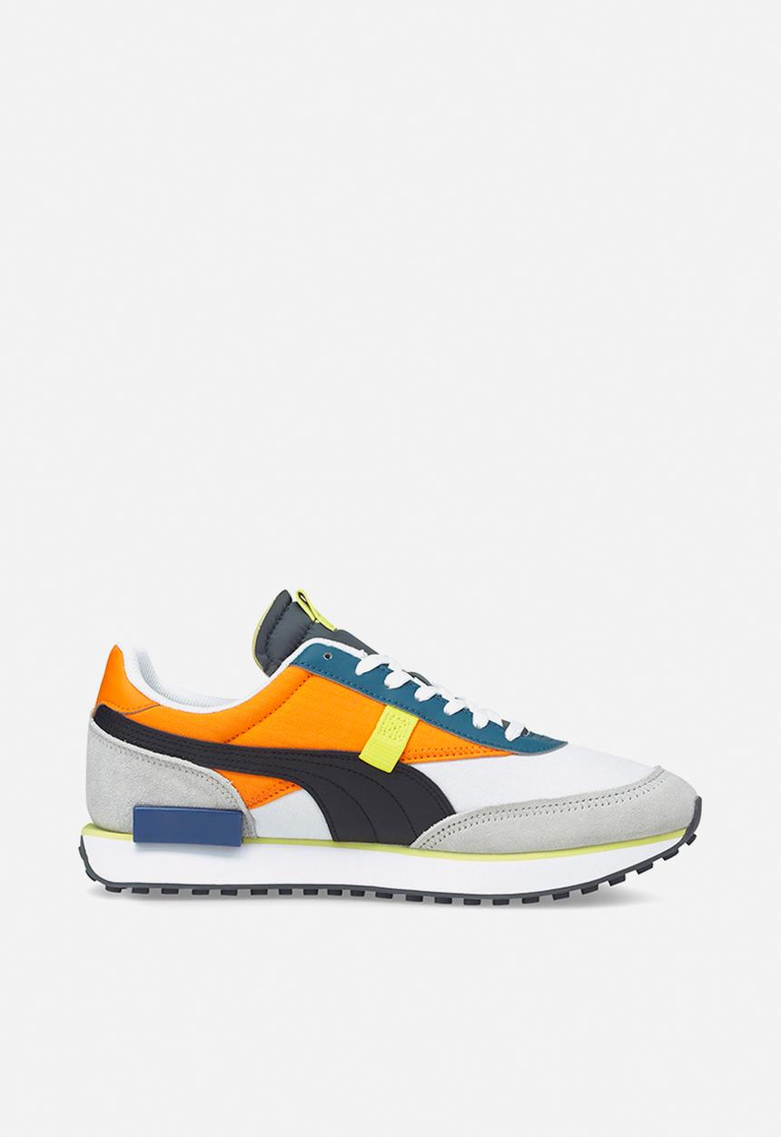 PUMA - Future rider play on - puma white-vibrant orange-harbor mist