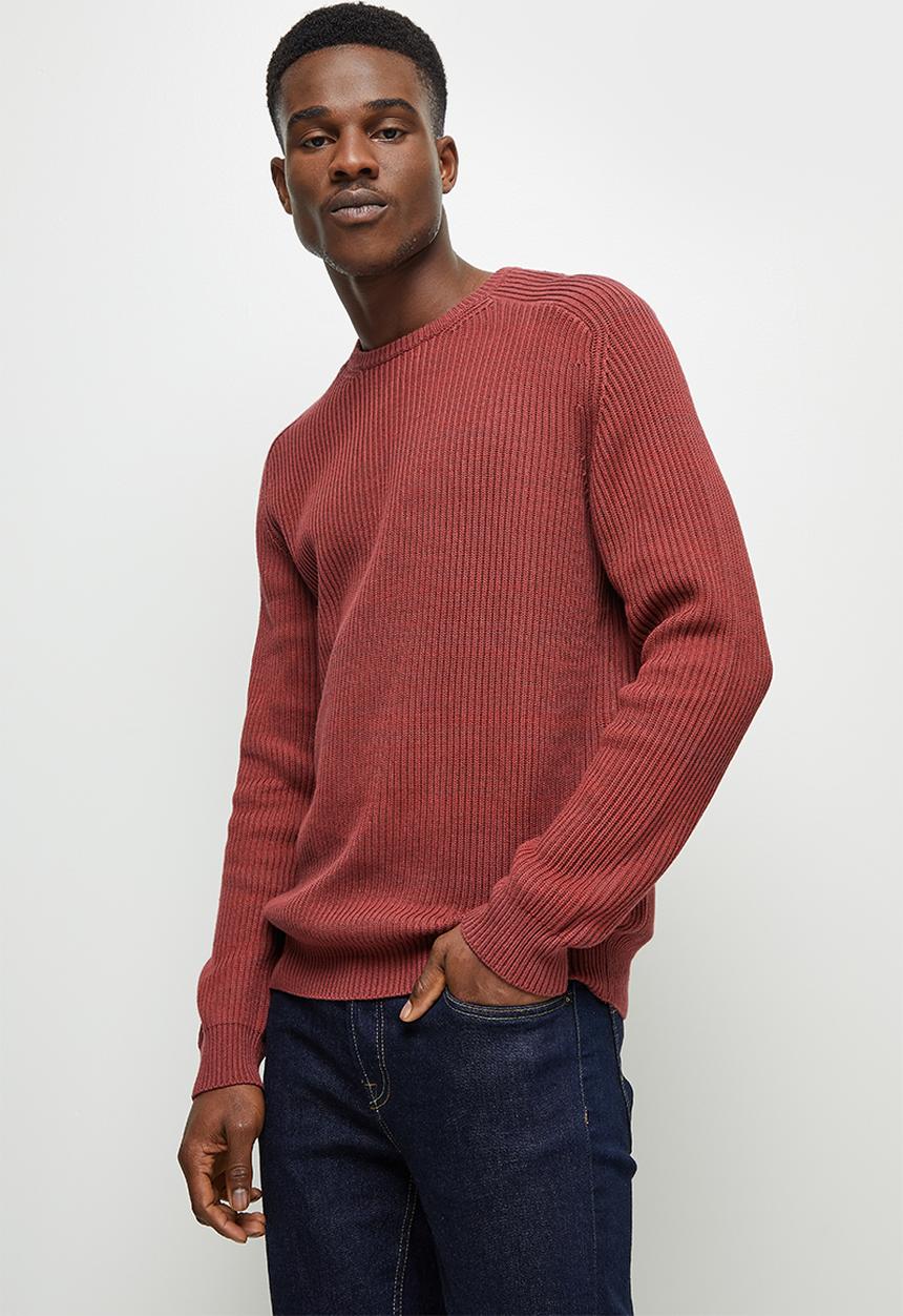 Lark & Crosse - Regular fit ribbed fisherman crew neck knit - burgundy