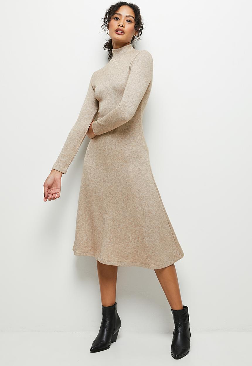 MILLA - Soft touch knit fit and flare dress - new oatmeal