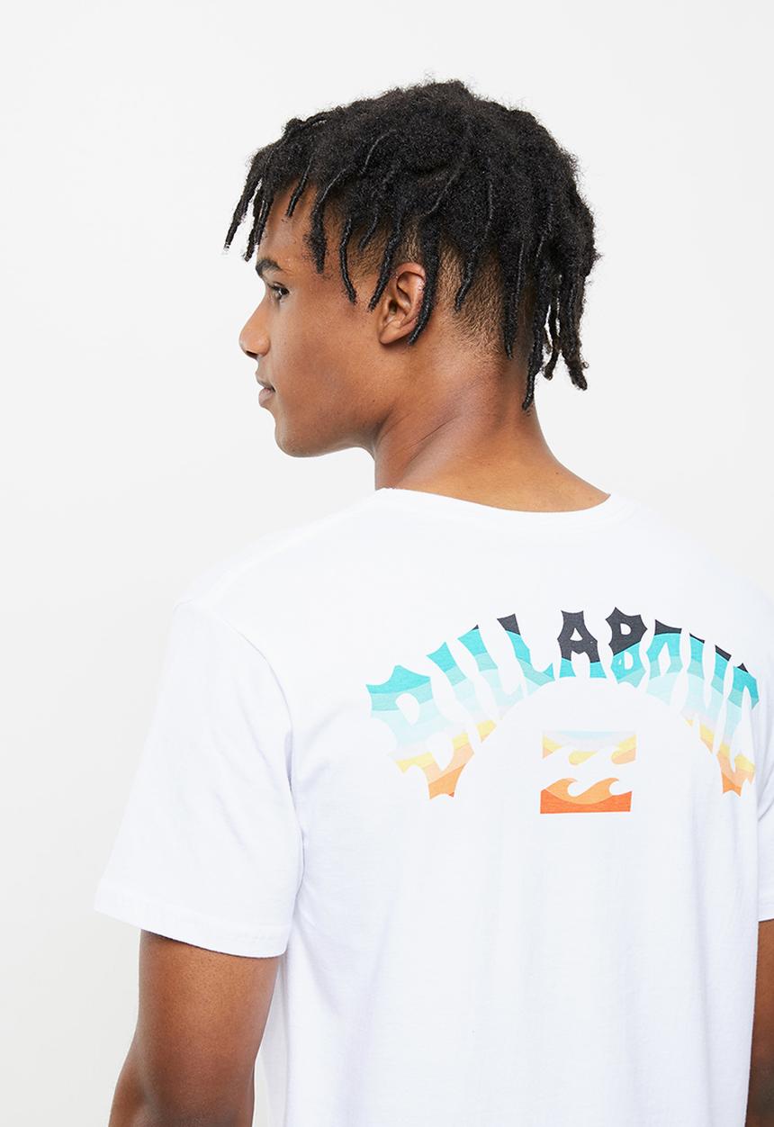 Billabong  - Arch fill short sleeve - white